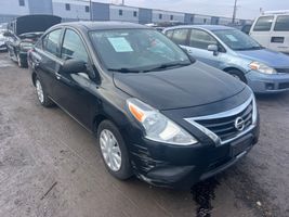 2015 NISSAN VERSA