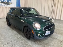 2011 MINI COOPER