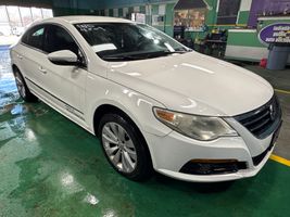 2009 VOLKSWAGEN CC
