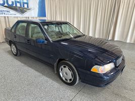 1998 VOLVO S70 BASE