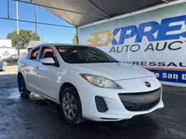 2012 MAZDA MAZDA3