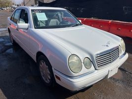 1999 MERCEDES-BENZ E CLASS