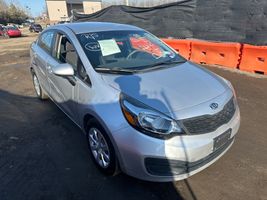 2013 KIA RIO