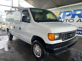 2007 FORD E150 VANS