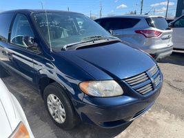 2005 DODGE GRAND CARAVAN SE