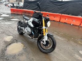 2015 BMW R NINET