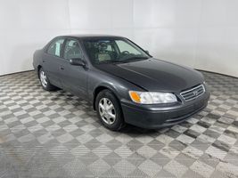 2001 TOYOTA CAMRY
