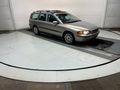 2004 VOLVO V70
