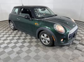 2015 MINI COOPER BASE