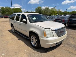 2010 GMC YUKON XL DENALI