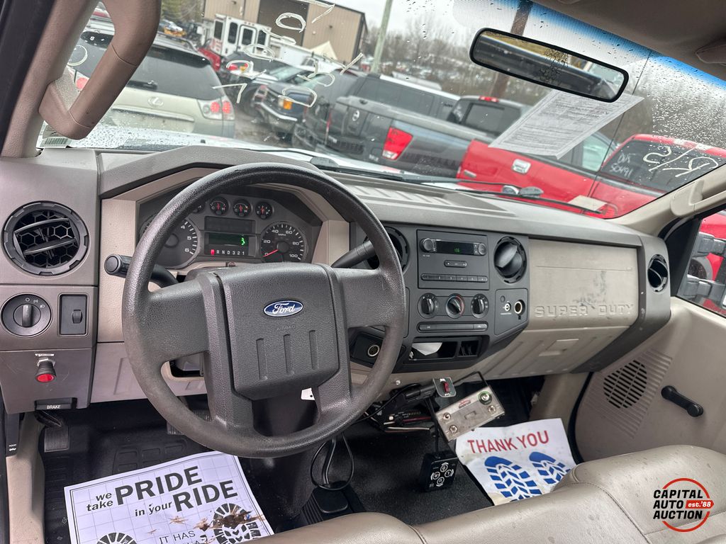 2008 FORD F350SD 9