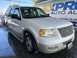2005 FORD EXPEDITION