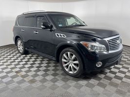 2011 INFINITI QX56 BASE