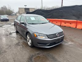 2014 VOLKSWAGEN PASSAT 