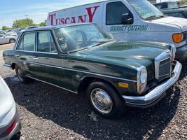 1973 MERCEDES-BENZ 280-CLASS BASE 