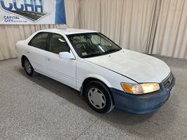 2000 TOYOTA CAMRY CE