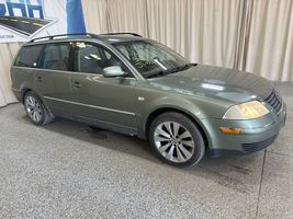 2004 VOLKSWAGEN PASSAT GL