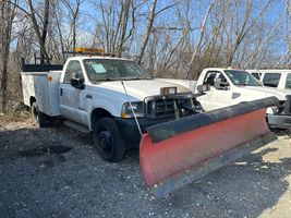 2003 FORD F450SD 