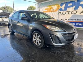 2011 MAZDA MAZDA3