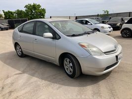 2005 TOYOTA PRIUS 
