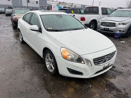 2012 VOLVO S60 T5