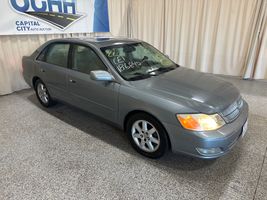 2001 TOYOTA AVALON XL