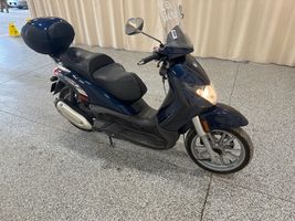 2007 PIAGGIO BV 