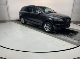 2009 AUDI Q7 BASE