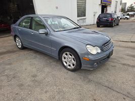 2005 MERCEDES-BENZ C CLASS C240