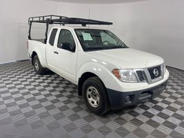 2017 NISSAN FRONTIER S