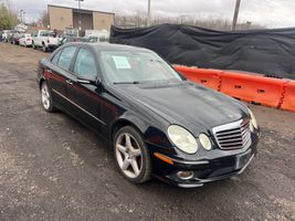2009 MERCEDES-BENZ E CLASS E350