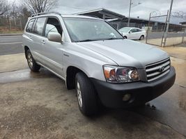 2003 TOYOTA HIGHLANDER 