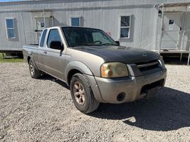 2004 NISSAN FRONTIER BASE