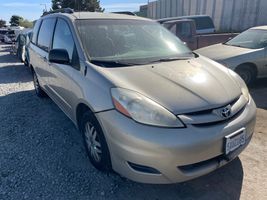 2007 TOYOTA SIENNA