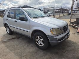 1999 MERCEDES-BENZ M CLASS ML320