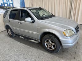 2000 MERCEDES-BENZ M CLASS ML320