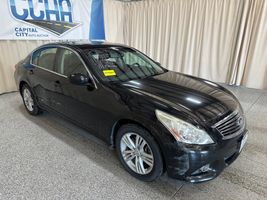 2011 INFINITI G37 X