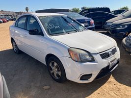 2011 KIA RIO BASE