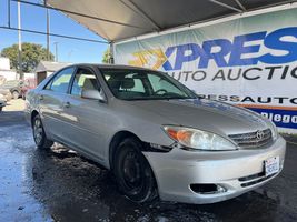 2002 TOYOTA CAMRY