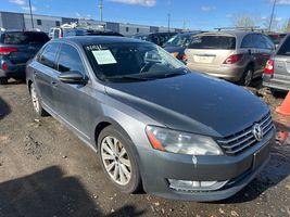 2012 VOLKSWAGEN PASSAT SEL