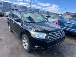 2010 TOYOTA HIGHLANDER SE
