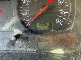 2003 VOLKSWAGEN GOLF GL