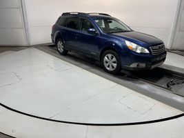 2011 SUBARU OUTBACK LIMITED