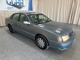 1999 TOYOTA AVALON XL
