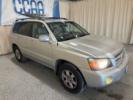 2007 TOYOTA HIGHLANDER BASE