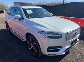 2017 VOLVO XC90 T6