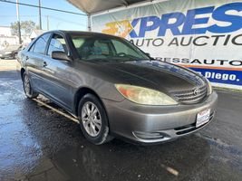 2004 TOYOTA CAMRY