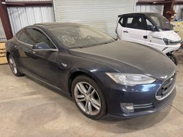 2013 TESLA MODEL S BASE