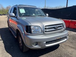2001 TOYOTA SEQUOIA LIMITED