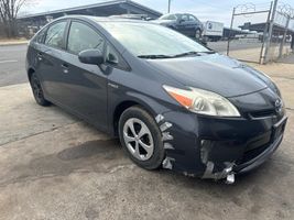 2013 TOYOTA PRIUS BASE